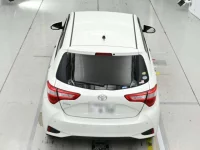 Toyota VITZ лот № 36406 оценка 5  с аукциона в Японии 6