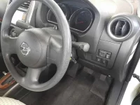 Nissan TIIDA LATIO лот № 10251 оценка 4.5  с аукциона в Японии 6