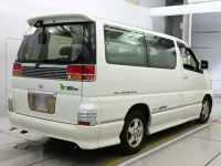 Nissan ELGRAND лот № 90471 оценка 3.5  с аукциона в Японии 1