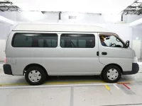 Nissan CARAVAN BUS лот № 30661 оценка 4  с аукциона в Японии 2