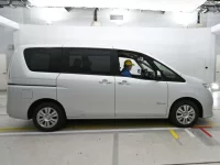 Nissan SERENA лот № 30666 оценка 4  с аукциона в Японии 2