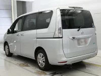 Nissan SERENA лот № 30666 оценка 4  с аукциона в Японии 5