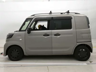Suzuki Spacia Base