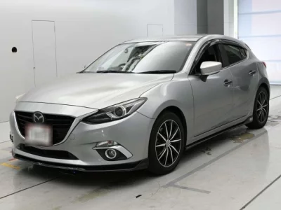 Mazda AXELA  с аукциона в Японии