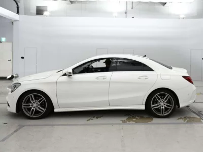 Mercedes-Benz CLA CLASS