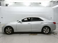 Toyota MARK X лот № 10288 оценка 3.5  с аукциона в Японии 3