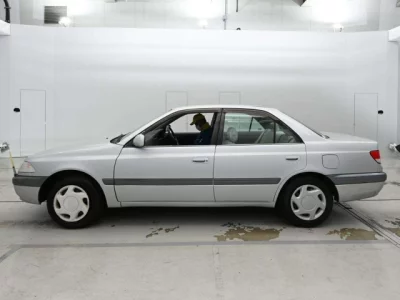 Toyota CARINA  с аукциона в Японии