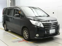 Toyota NOAH лот № 30733 оценка R  с аукциона в Японии 4
