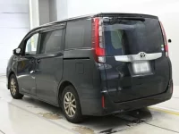 Toyota NOAH лот № 30733 оценка R  с аукциона в Японии 5