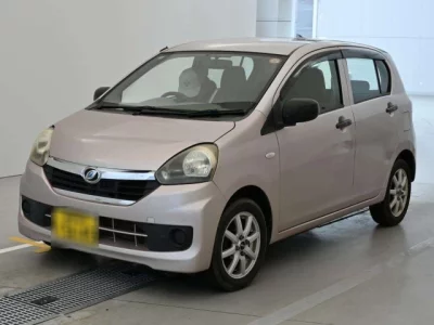 Daihatsu MIRA E S  с аукциона в Японии