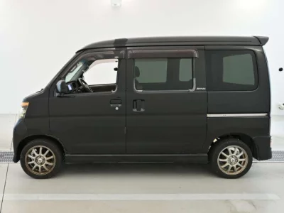 Daihatsu Atrai Wagon  с аукциона в Японии
