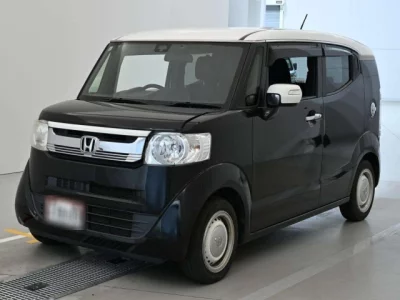 Honda N-Box Slash