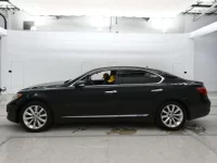 Lexus LS лот № 11102 оценка 3.5  с аукциона в Японии 3