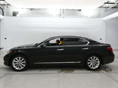 Lexus LS  с аукциона в Японии