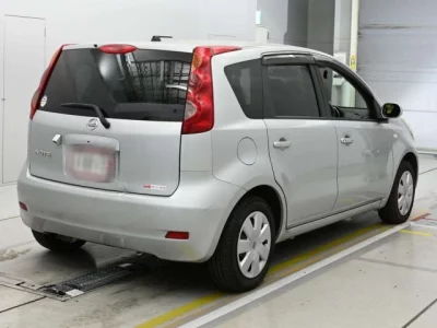 Nissan NOTE  с аукциона в Японии