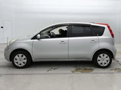 Nissan NOTE  с аукциона в Японии