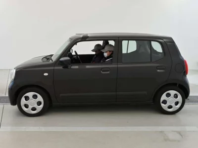 Mazda CAROL  с аукциона в Японии