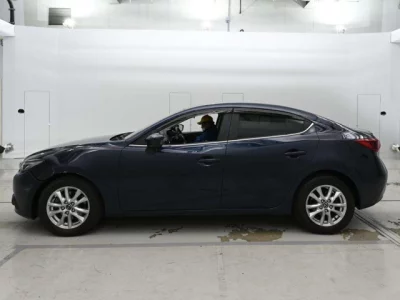 Mazda AXELA  с аукциона в Японии