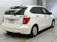 Honda EDIX лот № 10363 оценка 3.5  с аукциона в Японии 1