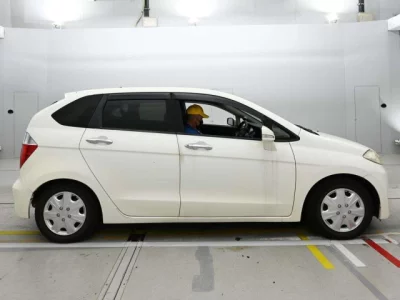 Honda EDIX  с аукциона в Японии