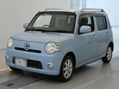 Daihatsu MIRA  с аукциона в Японии