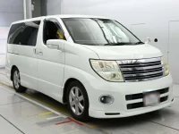 Nissan ELGRAND лот № 90624 оценка 4  с аукциона в Японии 4