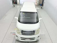 Nissan ELGRAND лот № 90624 оценка 4  с аукциона в Японии 6