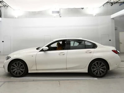 BMW 3-Series  с аукциона в Японии