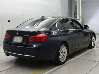BMW 3-Series  с аукциона в Японии