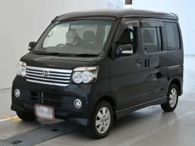 Daihatsu Atrai Wagon  с аукциона в Японии