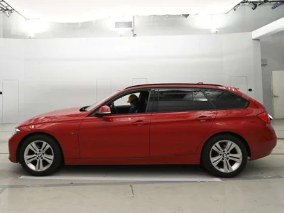 BMW 3-Series  с аукциона в Японии