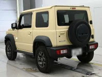 Suzuki JIMNY SIERRA лот № 30786 оценка 4.5  с аукциона в Японии 5