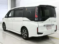 Honda STEP WAGON лот № 30747 оценка 3.5  с аукциона в Японии 5