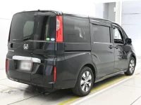 Honda STEP WAGON лот № 30699 оценка 4  с аукциона в Японии 1