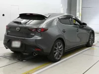 Mazda MAZDA3 лот № 30768 оценка 4.5  с аукциона в Японии 1