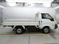 Mazda BONGO лот № 40168 оценка RA  с аукциона в Японии 2