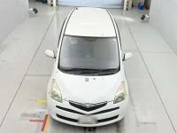 Toyota RACTIS лот № 90661 оценка 3.5  с аукциона в Японии 6