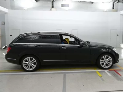 Mercedes-Benz C CLASS WAGON