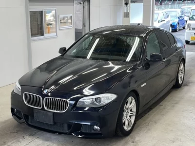 BMW 5-Series  с аукциона в Японии