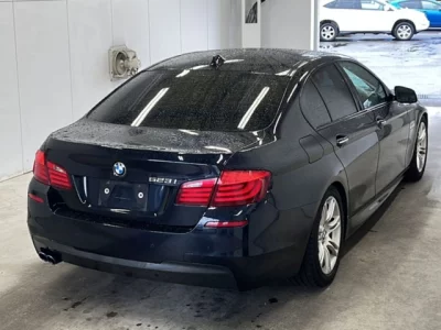 BMW 5-Series  с аукциона в Японии