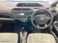 Toyota AQUA лот № 3008 оценка R  с аукциона в Японии 2