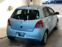 Toyota VITZ лот № 20 оценка 3.5  с аукциона в Японии 1