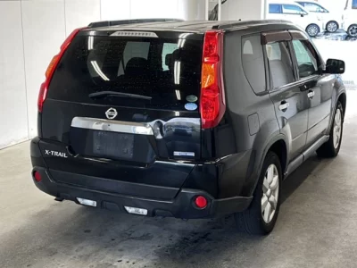 Nissan X-TRAIL  с аукциона в Японии