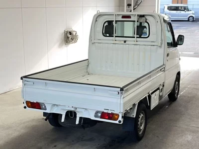 Nissan CLIPPER TRUCK