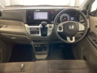 Honda N WGN лот № 3070 оценка 4  с аукциона в Японии 2