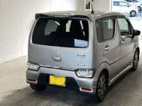 Suzuki WAGON R лот № 3031 оценка 4  с аукциона в Японии 1