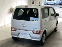 Suzuki WAGON R лот № 3059 оценка 3.5  с аукциона в Японии 1