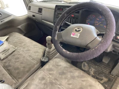 Mazda TITAN  с аукциона в Японии