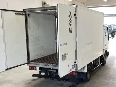 Mazda TITAN  с аукциона в Японии