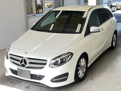 Mercedes-Benz B CLASS